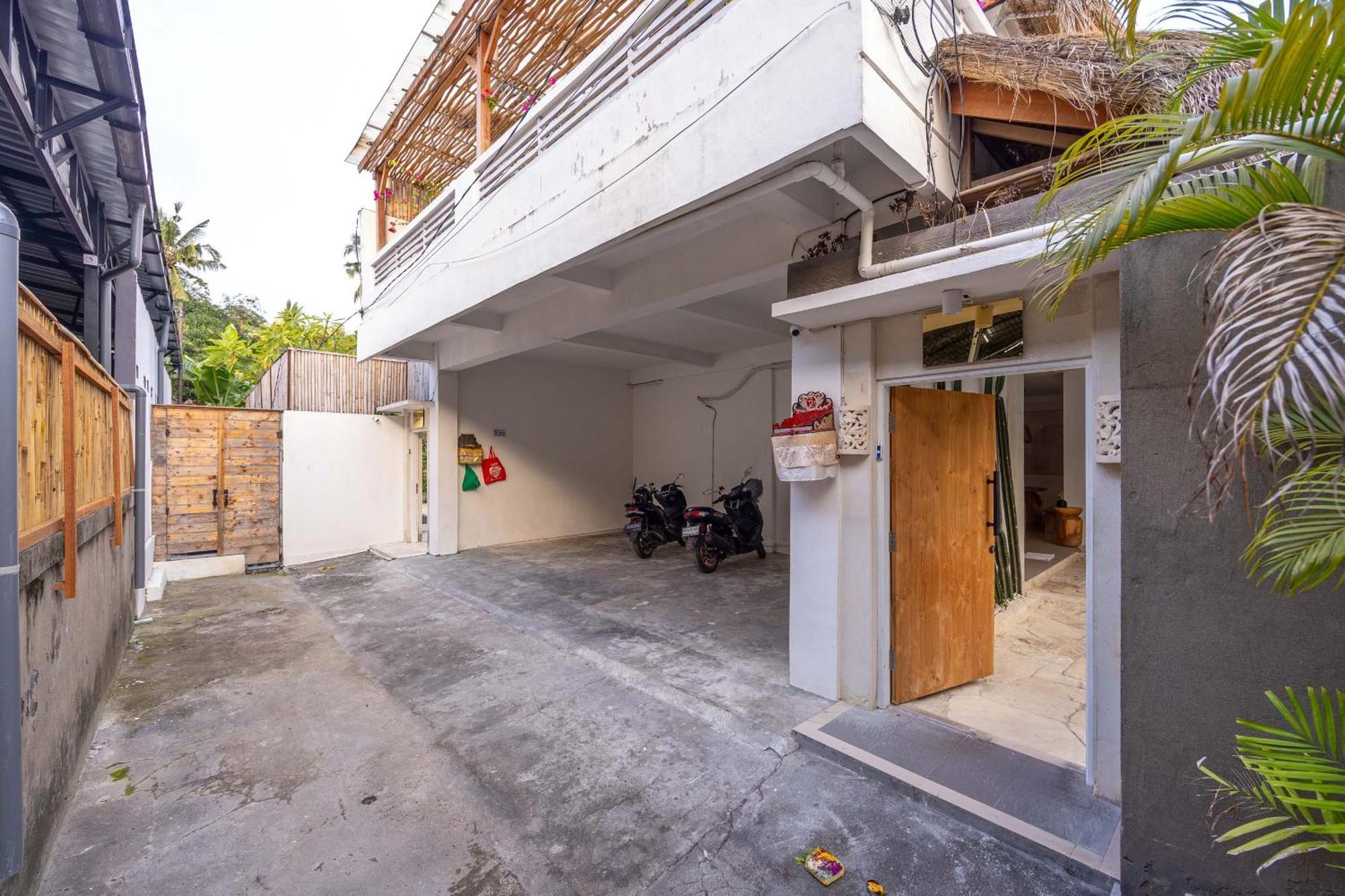 Turan Casa Auri Seminyak Villa Eksteriør bilde